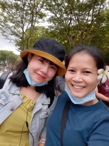 Picnic for Myanmar maids (14) Squoosh