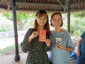 Picnic for Myanmar maids (28) Squoosh