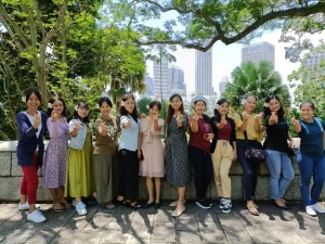 Picnic for Myanmar maids (35) Squoosh